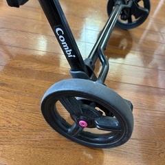 Combi (コンビ) 軽量ベビーカーの画像
