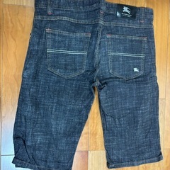 BURBERRY 短パンの画像