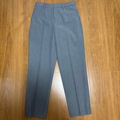 ユニクロ　スラックス　M