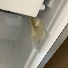 受渡し相手決まりました。AQUA AQR-G13(S) 冷蔵庫　冷凍庫の滑車部破損ありの画像