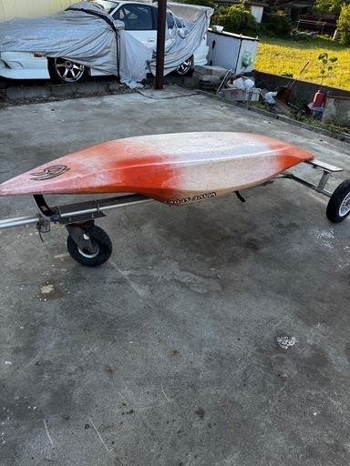 ボートキャリア　キャリアカー　トレーラー