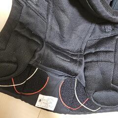 エルゴ アダプト クールエア オニキスブラック 抱っこひもの画像