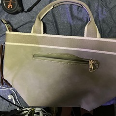 トートバックかな？なんて言うんでしょう。の画像
