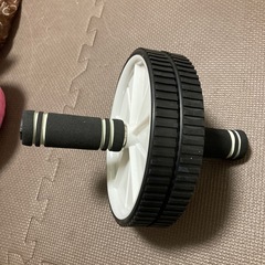 腹筋ローラー