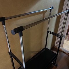 ハンガーラック