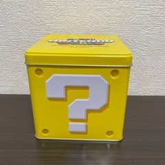 USJ 　お菓子空き缶
