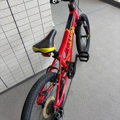 最大15%OFFクーポン Cannondale マウンテンバイク レッド荒川区引取り 20インチ 自転車本体