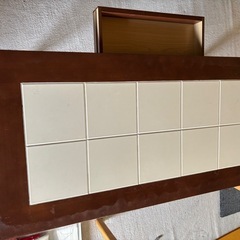 テーブル