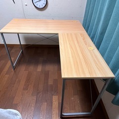 L字型デスク ゲーミングデスクにもの画像