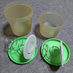 浅漬け容器２個 (大・小)の画像