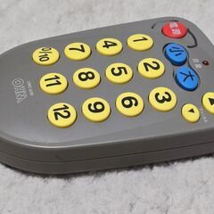 オーム電機 OHM 各社共通リモコン テレビ マルチリモコンの画像