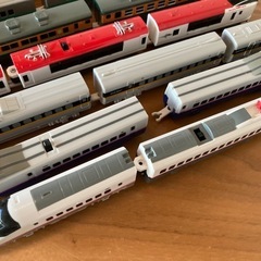 プラレールアドバンス車両、線路セットの画像