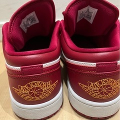 NIKE ナイキ スニーカー エアージョーダン1 LOWの画像