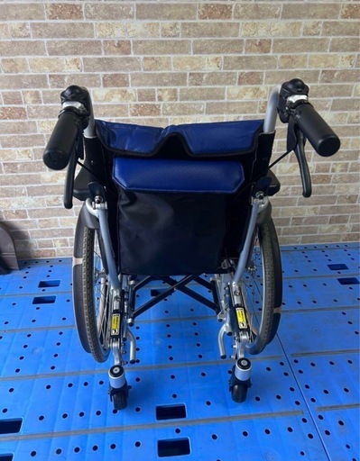 【売却済?】人気商品！MIKI 【スキットシリーズ】SKT-500 自走式6輪車いす