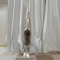 日立充電式掃除機PV-BD200(2017年製)取引中