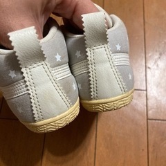 アシックス　13.5cm asicsの画像