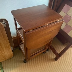 【５月20日まで掲載】バタフライワゴン　キッチンワゴン