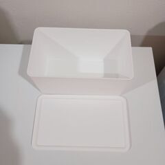 【新品未使用】12×20×11cmくらいのマスクケース