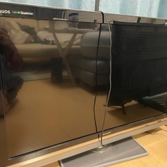 SHARP AQUOSジャンク品 Quattron   