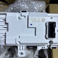 ZWR/ZRR80系 センターインフォメーションディスプレイ
の画像