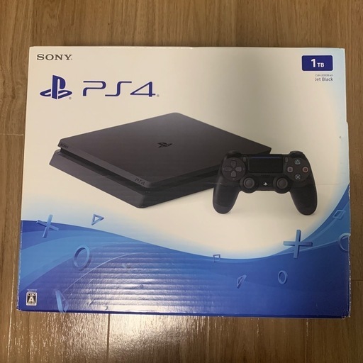 プレステ4 中古(ソフト付きコントローラー２つ付き)