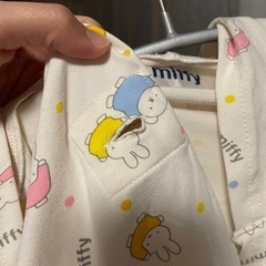 ミッフィー　授乳ケープの画像