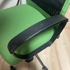 IKEA オフィスチェア マルクス グリーンの画像