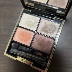 SUQQU 光燈花