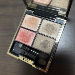 SUQQU 紅雅