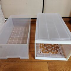世田谷区近辺配送可能　プラスチック製収納ケース　幅40㎝　奥行74㎝　大型　収納ボックス　 引き出し　ホワイトクリア　衣類収納　の画像