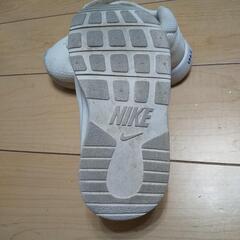 NIKEシューズ13センチの画像