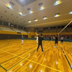バレーやって体動かしませんか？🙌