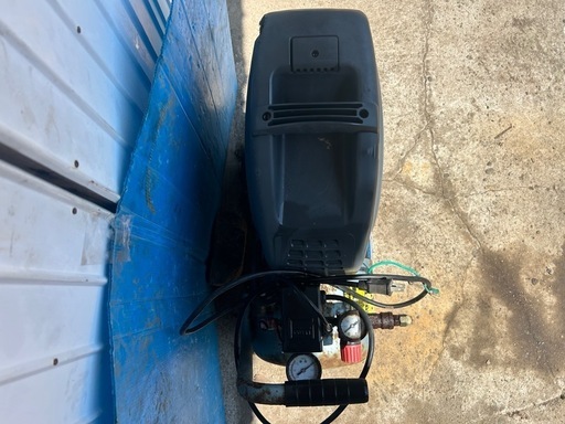 EARTH MAN エアーコンプレッサー　オイルレス　 ACP-120OL 25L らくらくメンテナンス　工具 DIYエアー　コンプレ