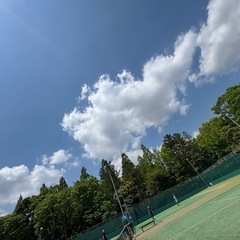 テニスで体動かしてみませんか？🙌