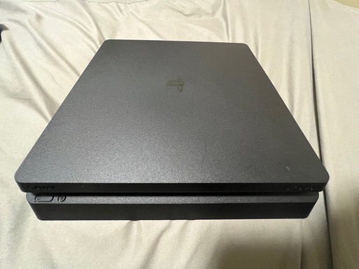 PS4本体 .電源コンセント、HDMIケーブル、コントローラー付き