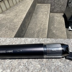 ハンディ掃除機　車載用で如何でしょうか？