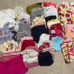 子供服30枚以上　70〜80サイズ　女の子　GAPなど　  の画像