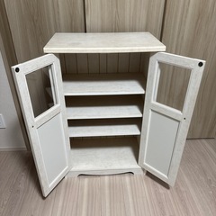 キャビネットの画像