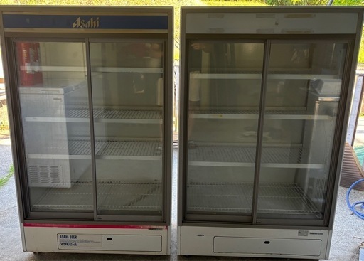 冷蔵ストッカー　2台