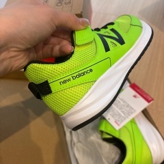 21cm ニューバランススニーカーの画像