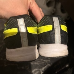 21cm PUMAスニーカーの画像