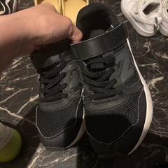 ニューバランス21cmスニーカーの画像