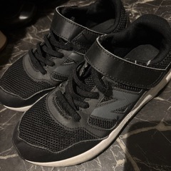 ニューバランス21cmスニーカーの画像