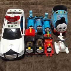 トーマス 音が鳴るパトカー などの画像