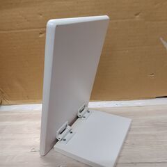 卓上鏡　折りたたみ木製枠鏡　スタンドミラー　テーブルミラー　ホワイトの画像