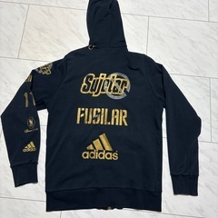 adidasセットアップの画像