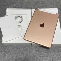 iPad第8世代128GB（セルラーモデル）の画像