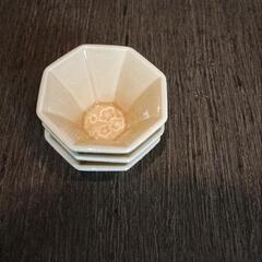 和食器多数の画像