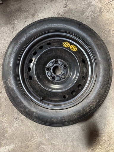 ハリアー80 スペアタイヤ