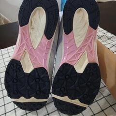 アシックス　スニーカー23.5cmの画像
